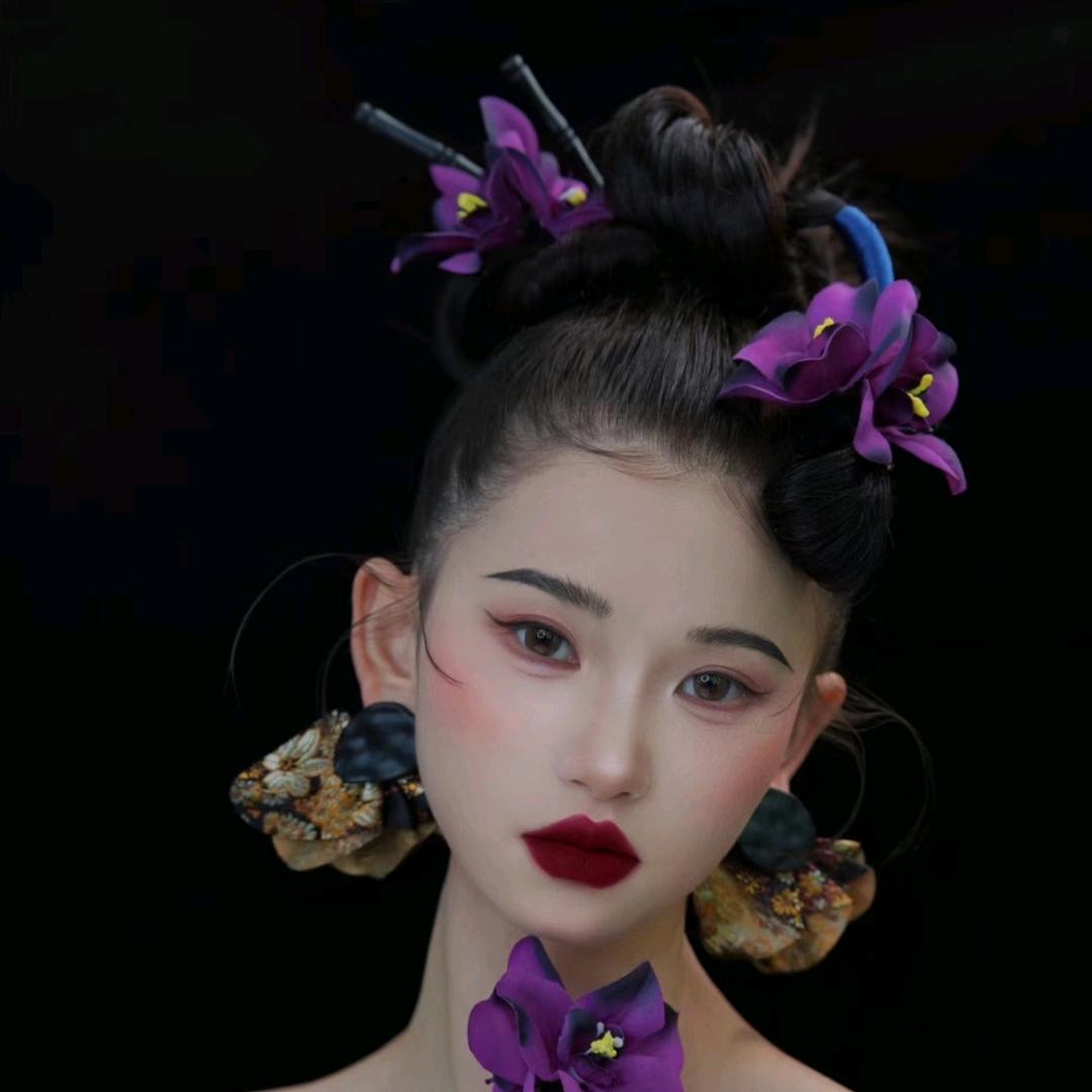 余姚化妆美甲纹绣美容招生