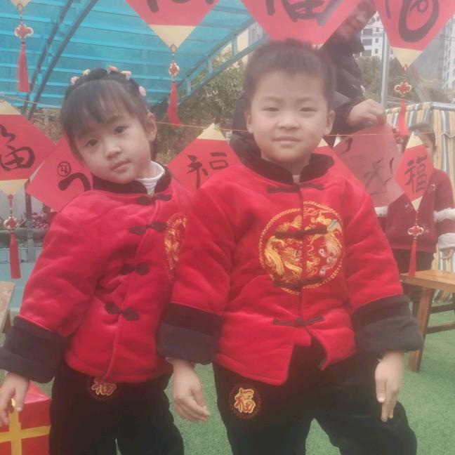 龙凤胎^O^妈咪