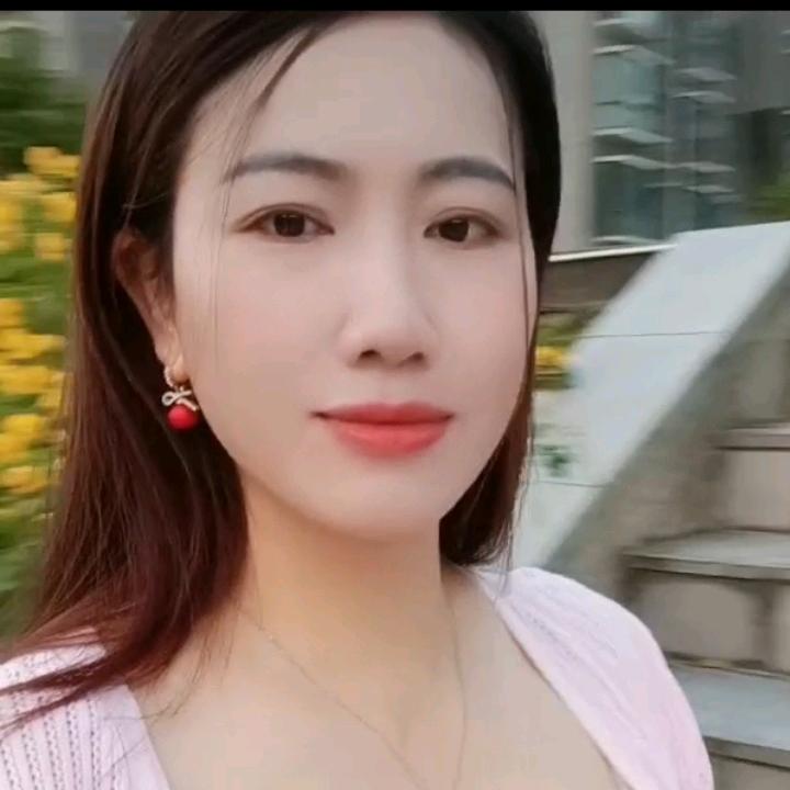 罗琴