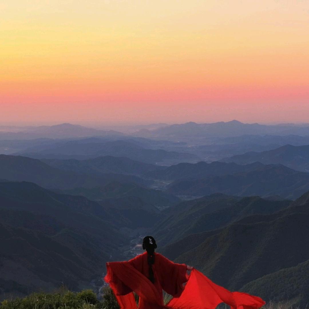 山顶约拍（看主页）