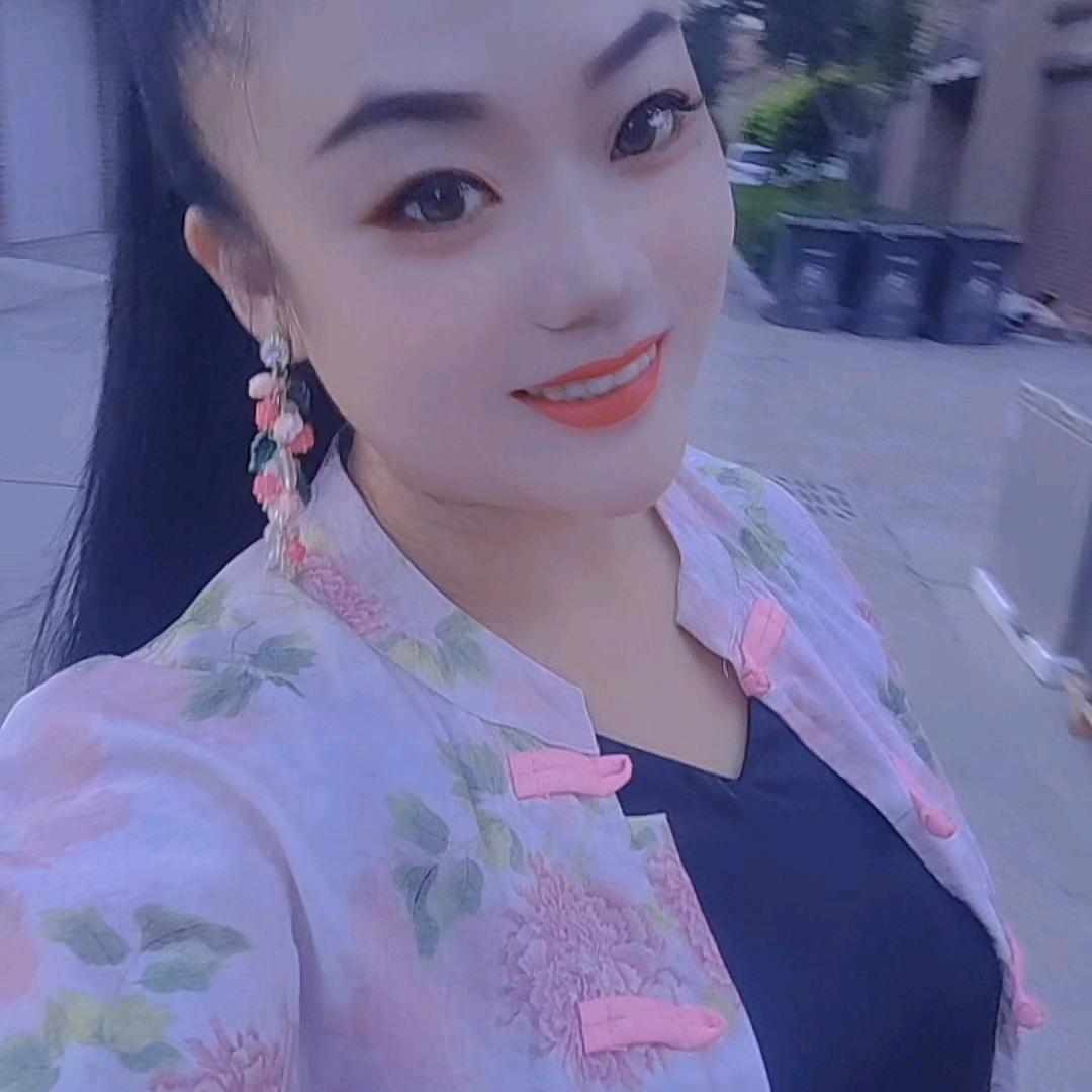 主持人艳子