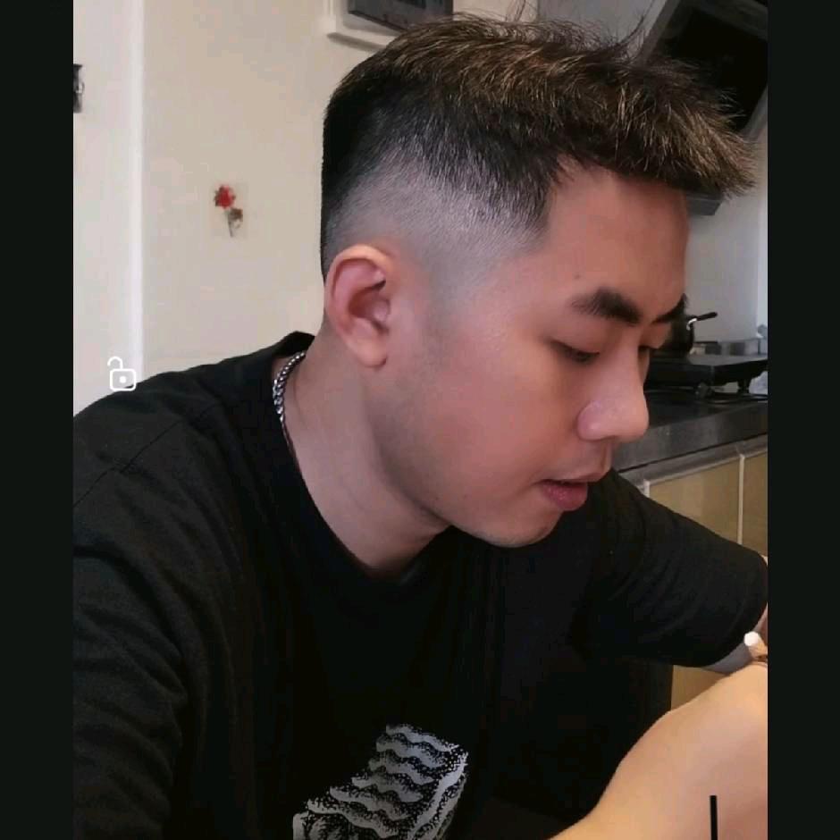 第一枪男