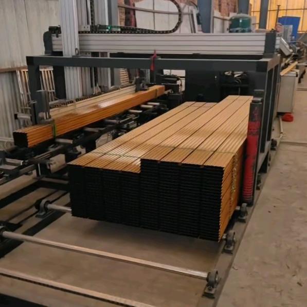 A泉州家硕三角龙骨厂