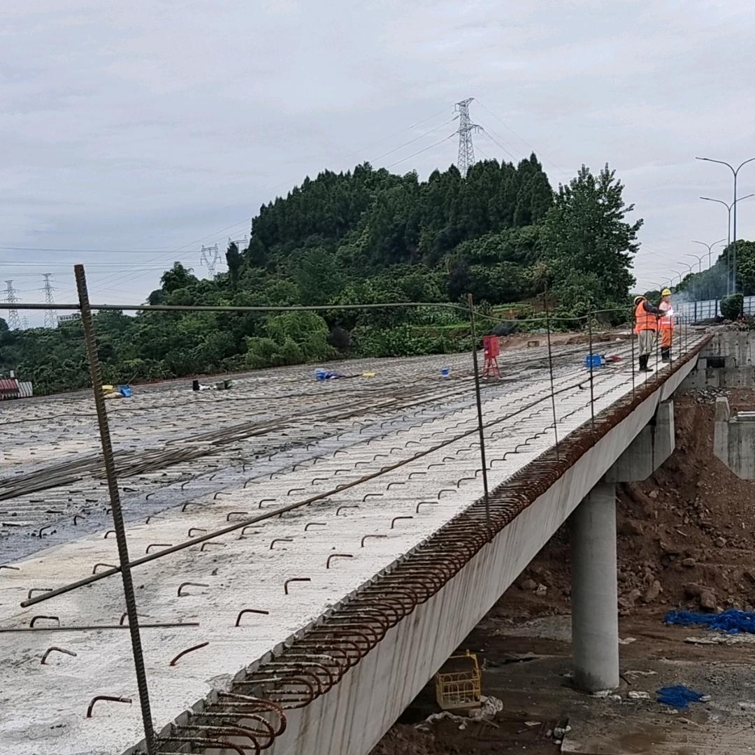 五峰灏哲路桥