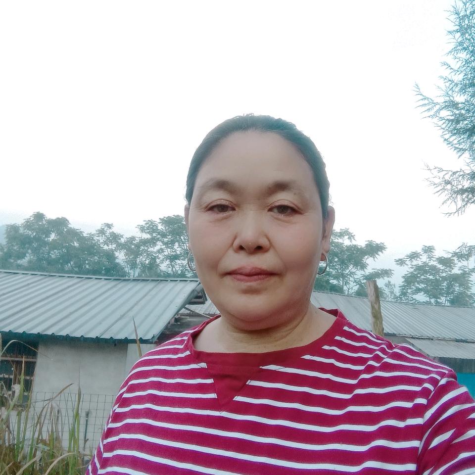 华姐：农村人来开直播了