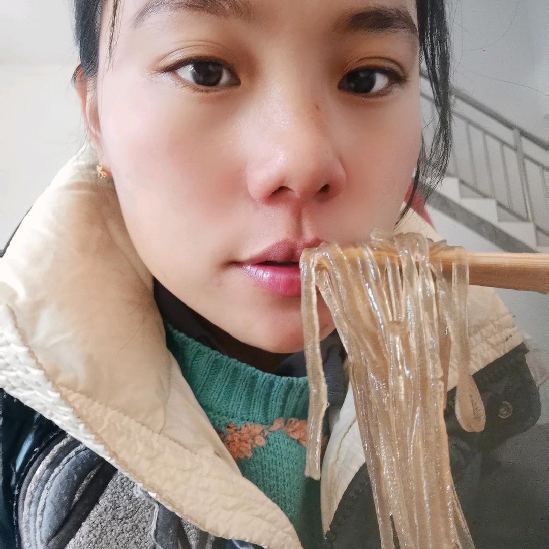 龙头手工正宗红薯粉黄小妹