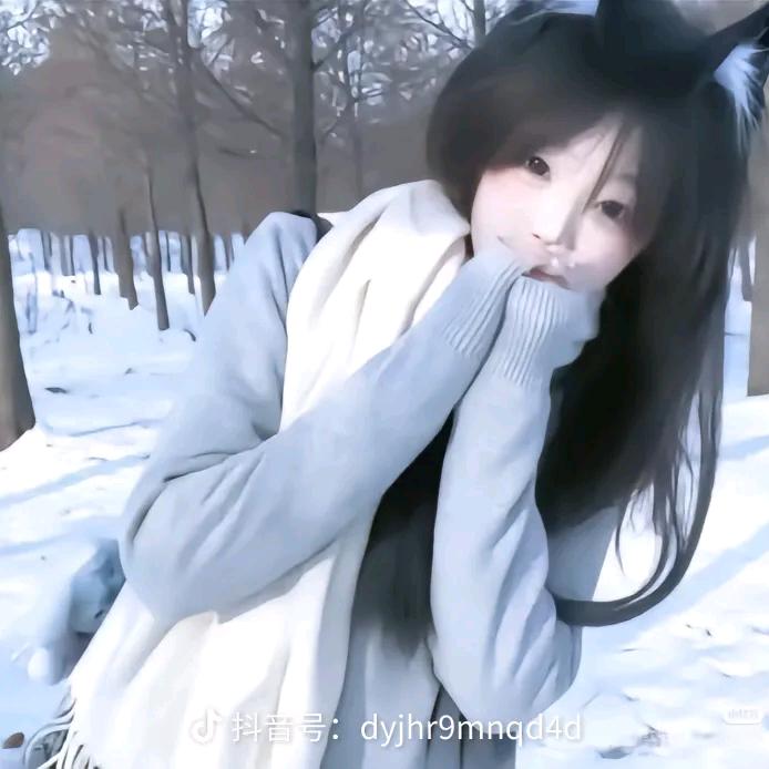 可爱的小奶猫-（冲刺2000粉丝）