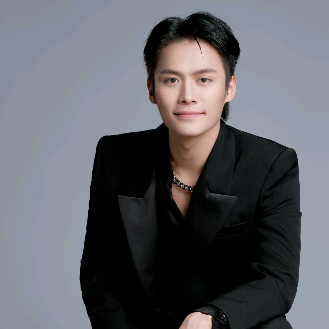疯狂小杨洋〖三只羊〗