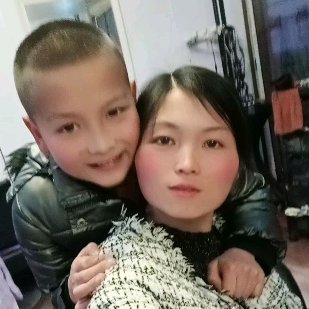 大脸妹依然是我唐