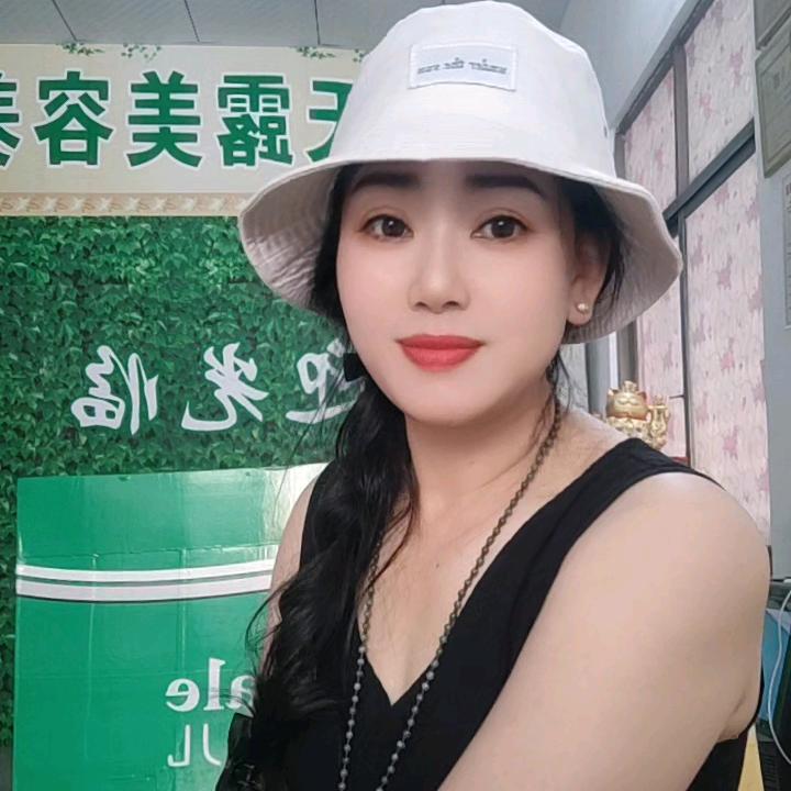 谭妞妞