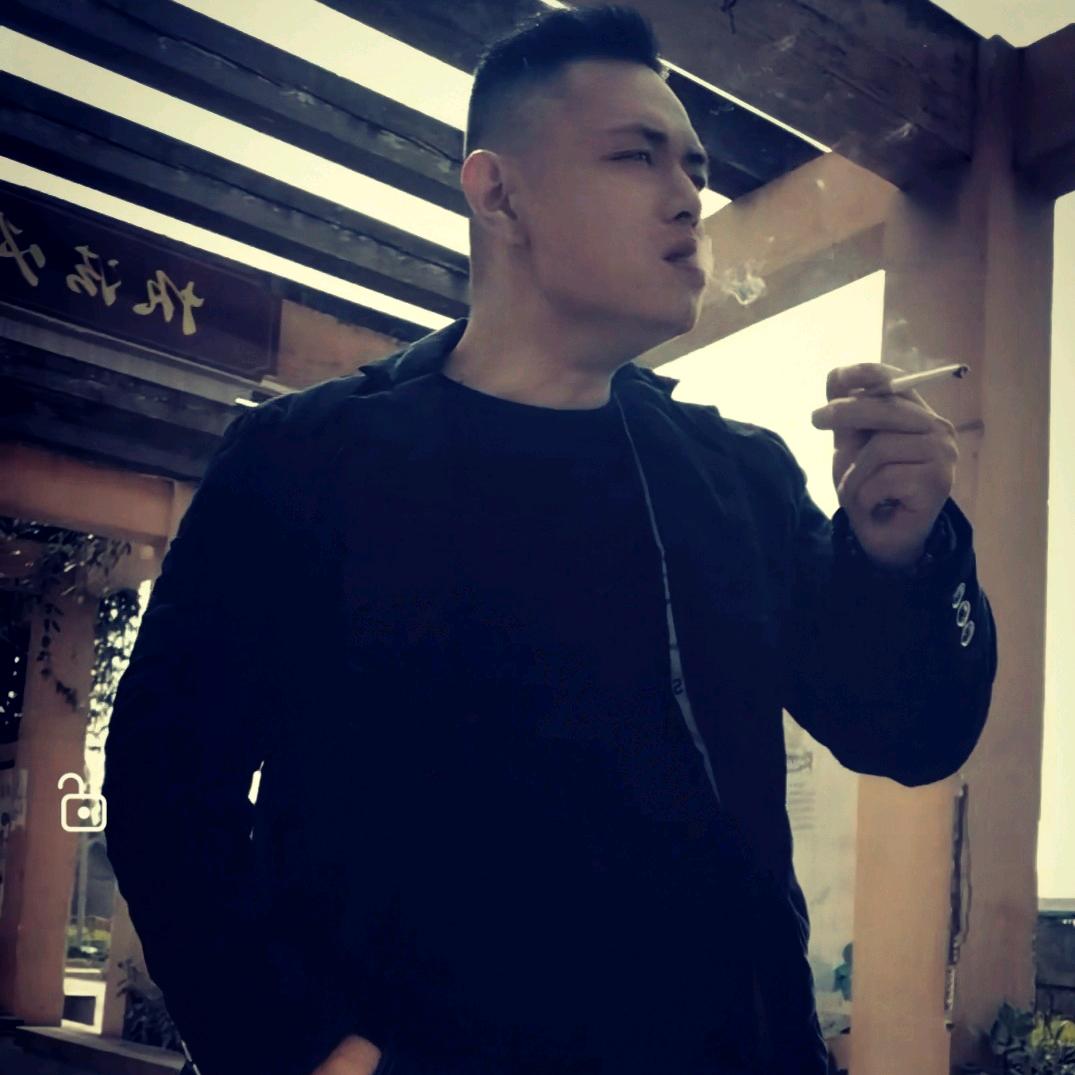 ヅ谋生༂头像