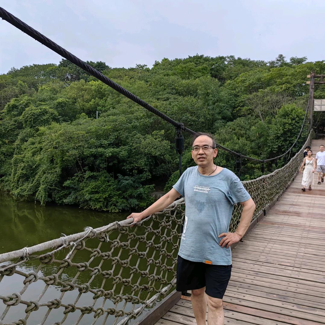 小城帅哥