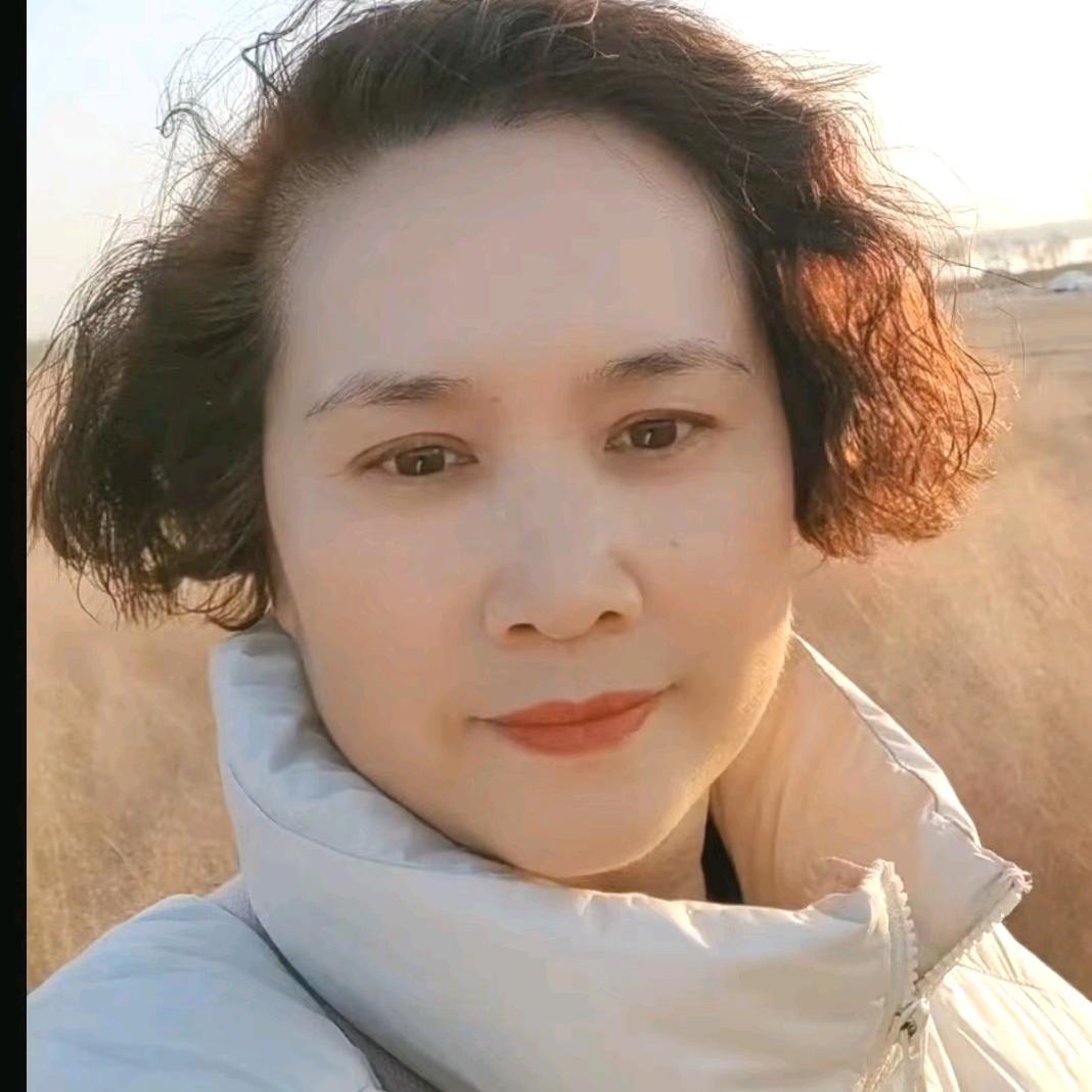 石头奶奶早9点38分开播