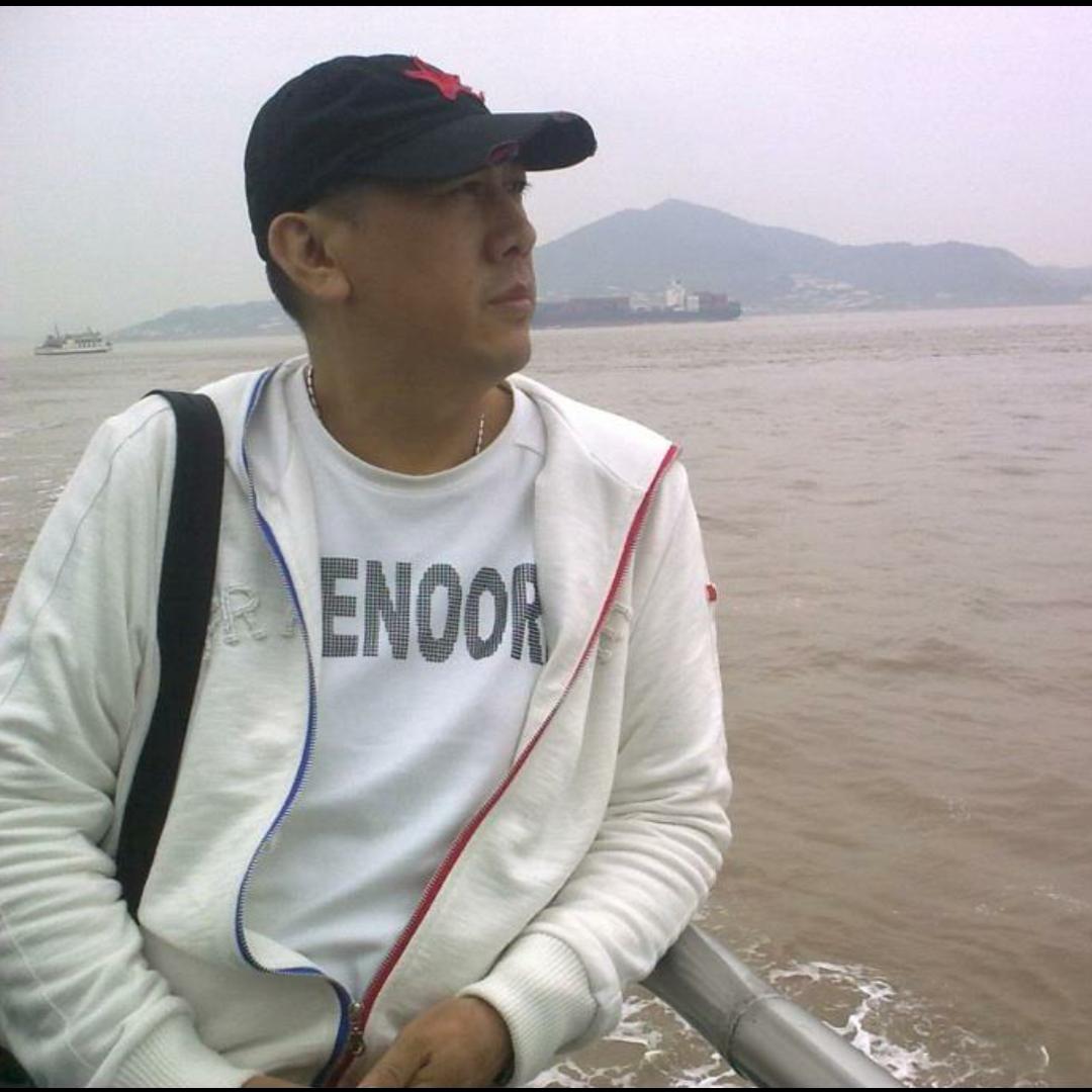 强仔看海