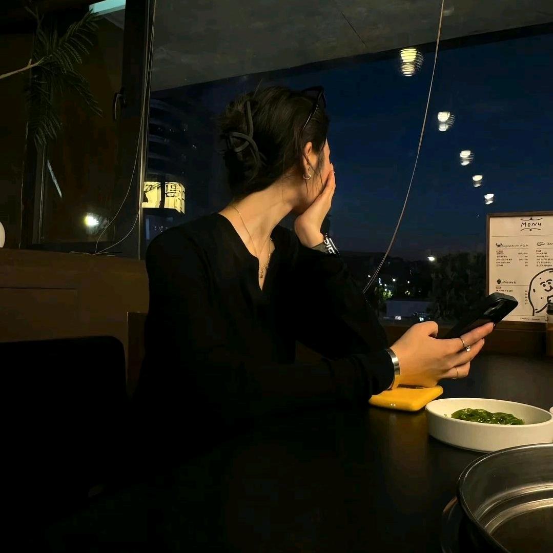 ᥫᩣ: 兰因絮果