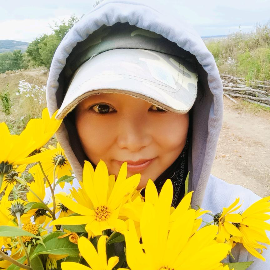 尔滨种艾草的小贝