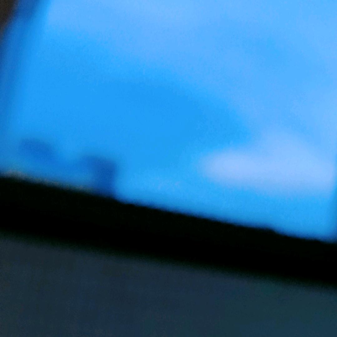 拖鞋哥。