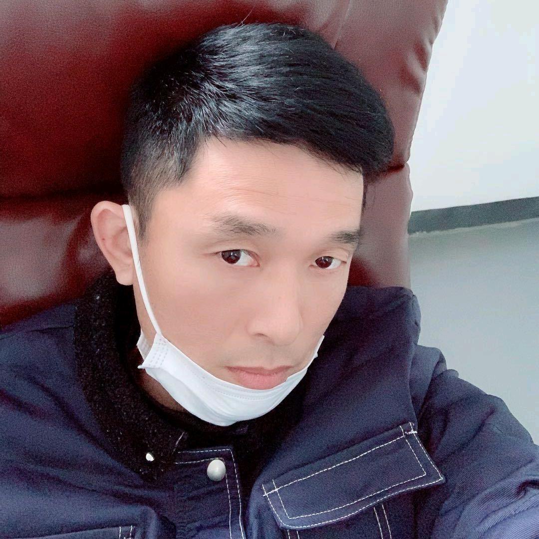 松歌二手车