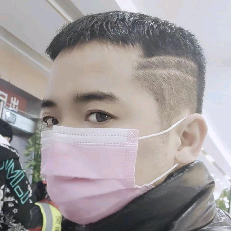 阿德