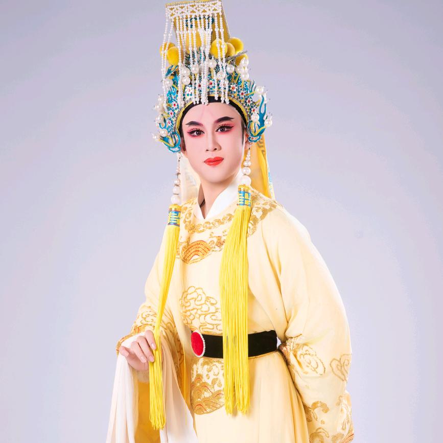 越剧鑫鑫