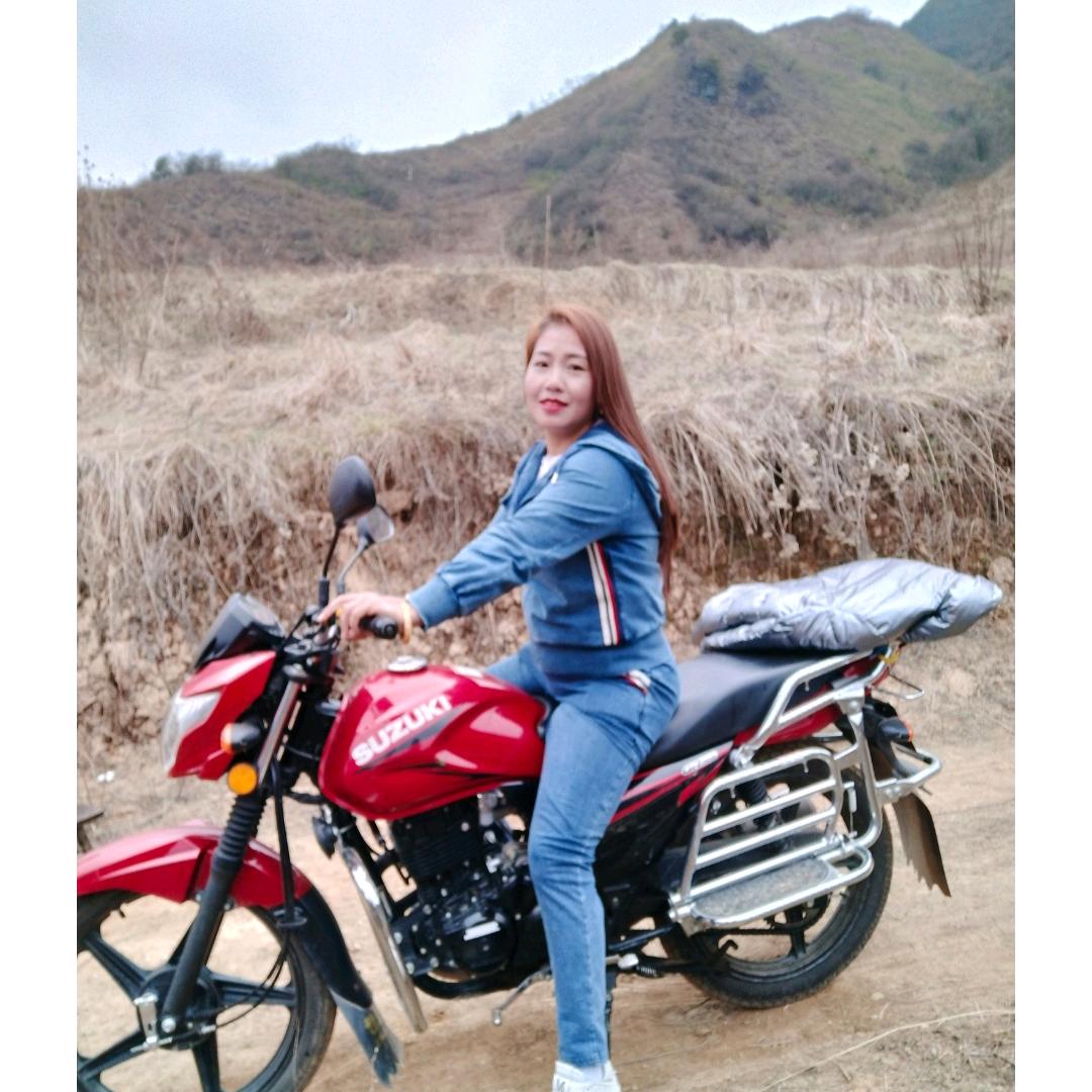 哈尼小刀妹