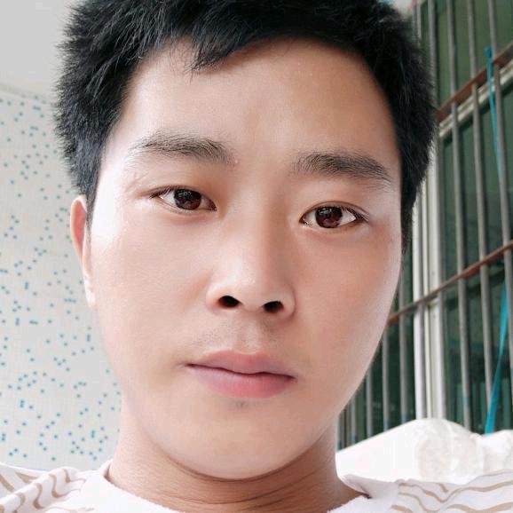 亮仔