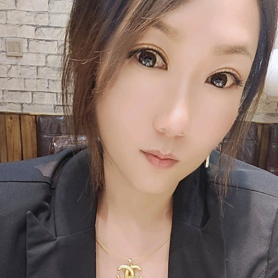 上官依汐
