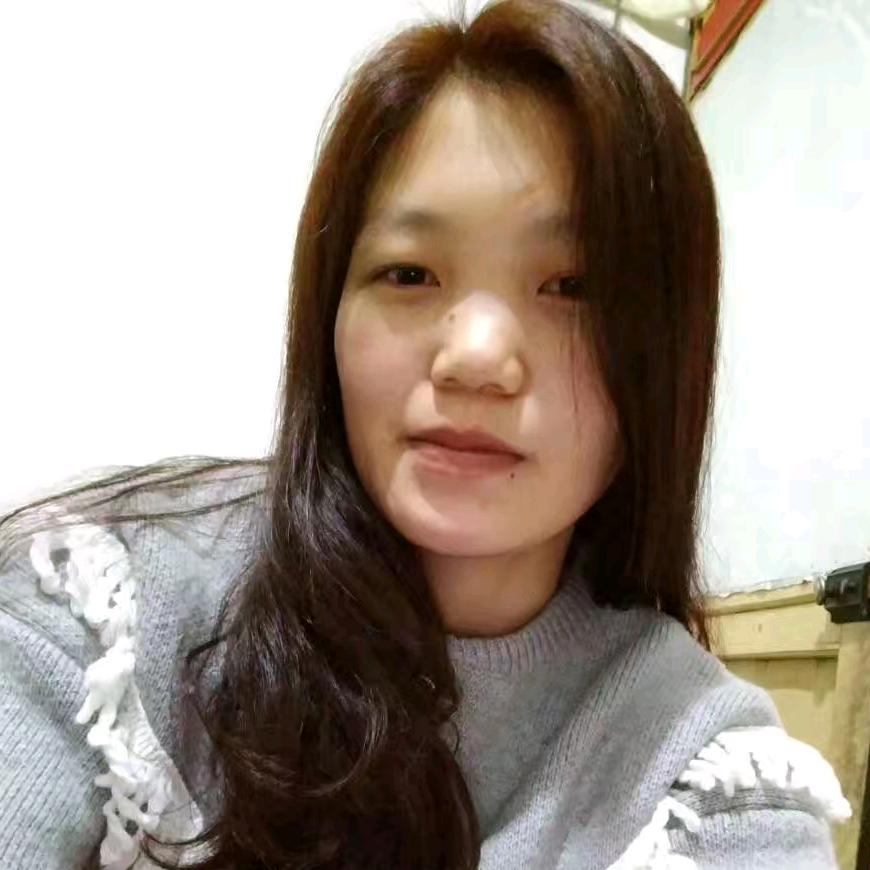 谢胡小英（90后阿姨）