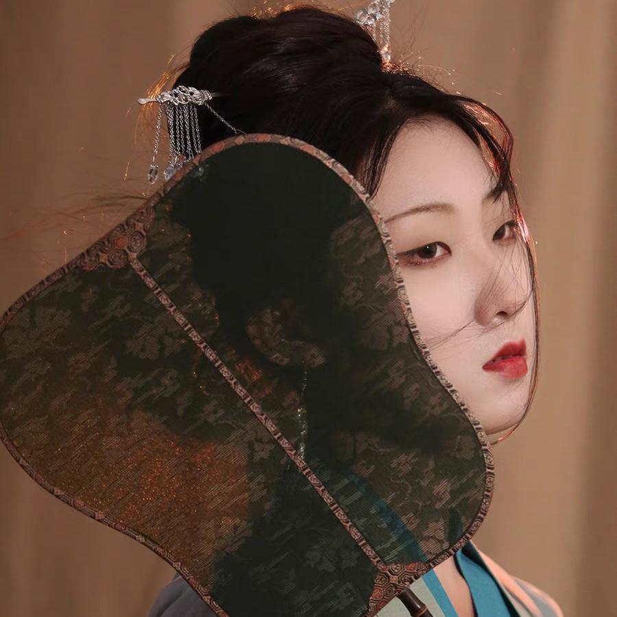 迪奥抄袭中国马面裙