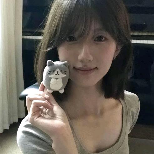 美丽绝育大蟑螂