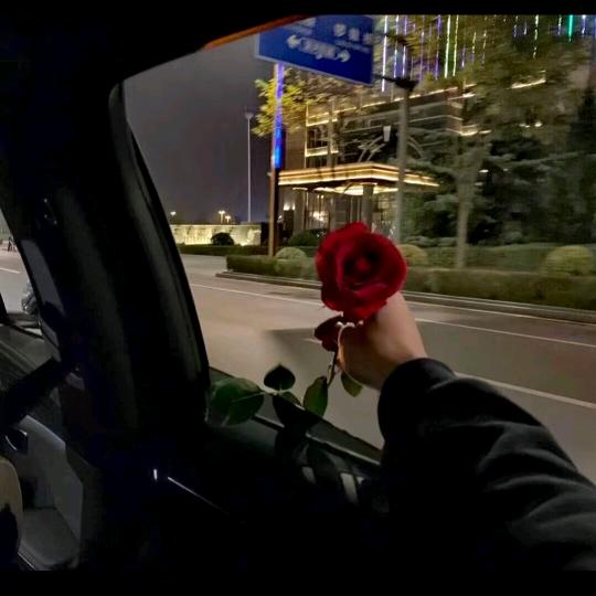 🚬:୧⍤⃝[]赶路人ꦿ࿐