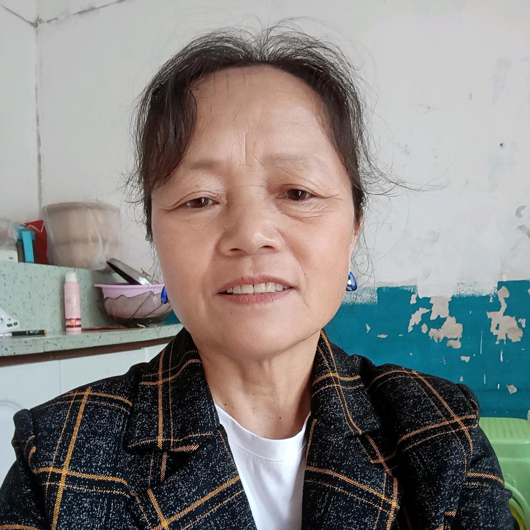 本人，姓刘，名胜英