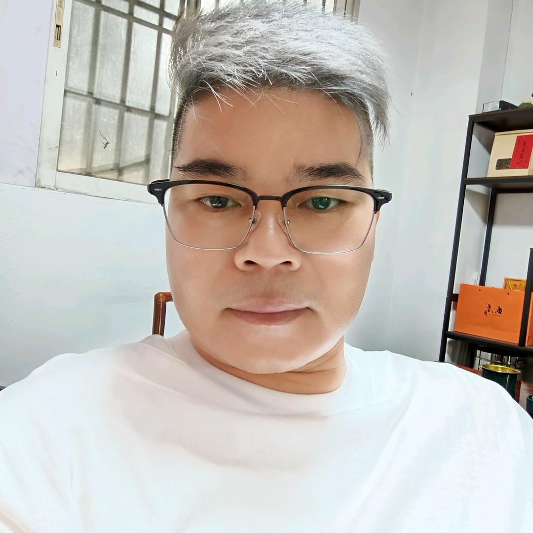 爱做饭的叉车哥（铭发）