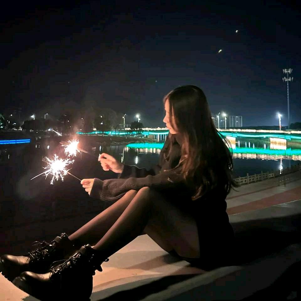 瑜伽老师嘉琳