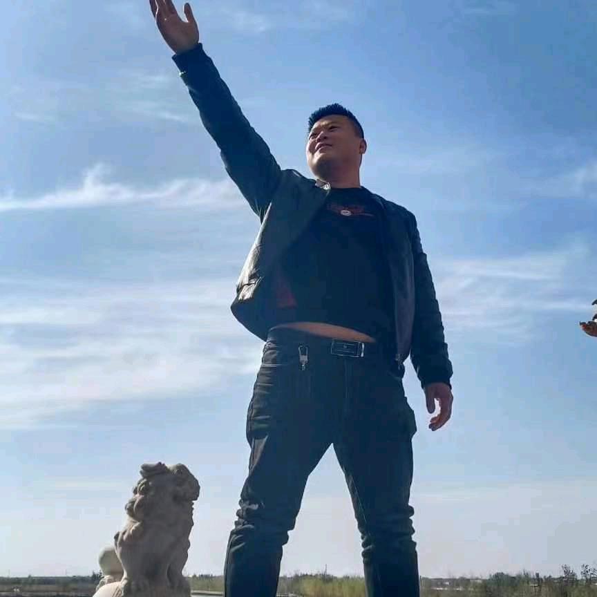 石槽刚子键盘手