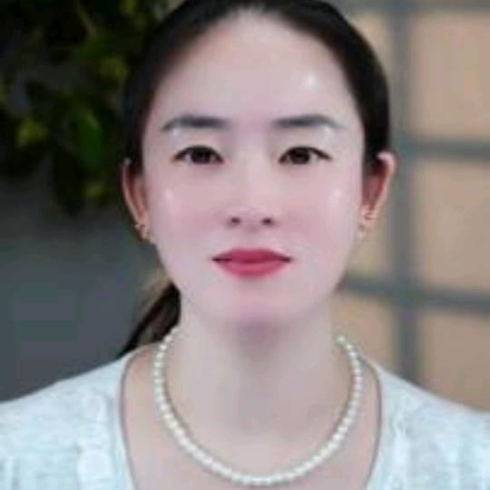 岩岩美容护肤