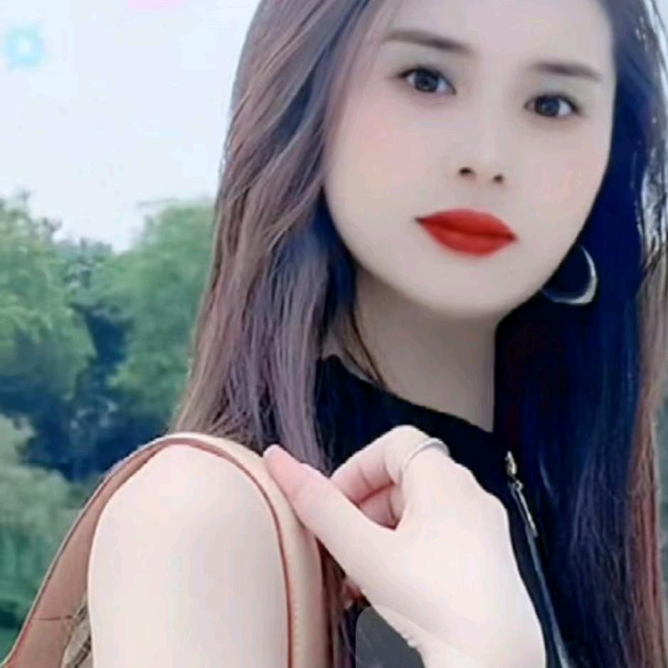 一朵玫瑰🌹🍎❤️🎻🎤