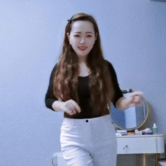 👠小负婆偷了黄昏的酒