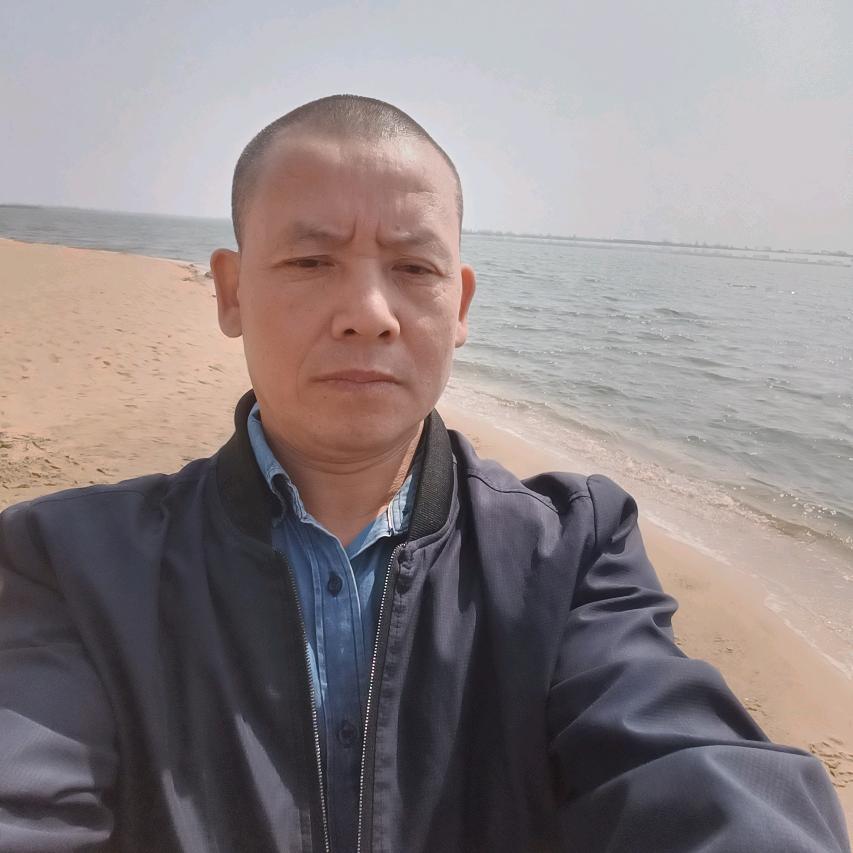 杨军
