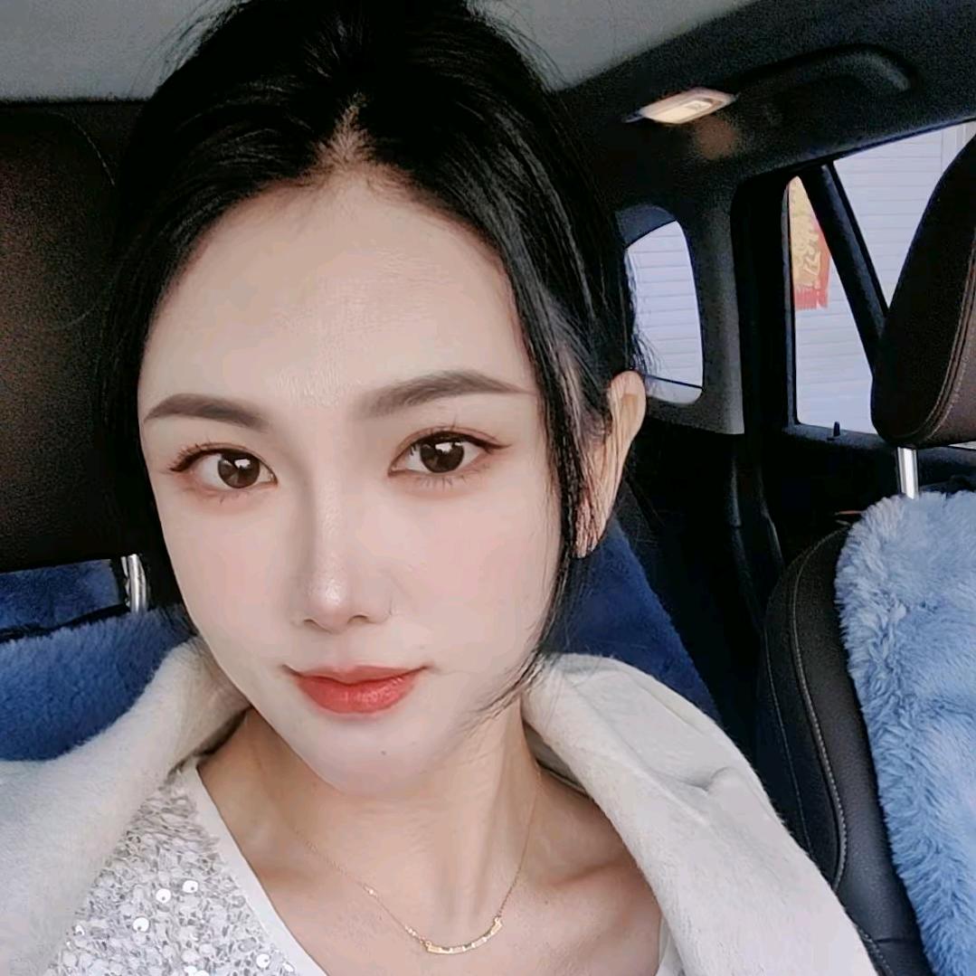 天津眉眼唇定妆茜茜🩵🩵