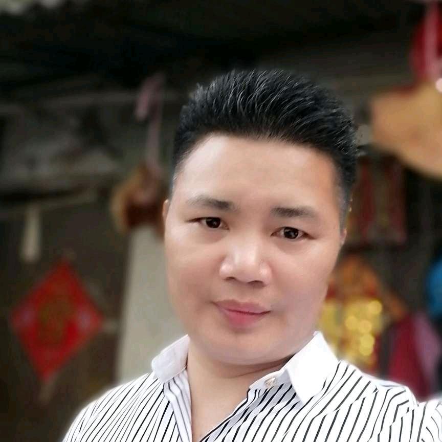 逆风🎄◟(˶> ᎑ <˶)◞🎄独行