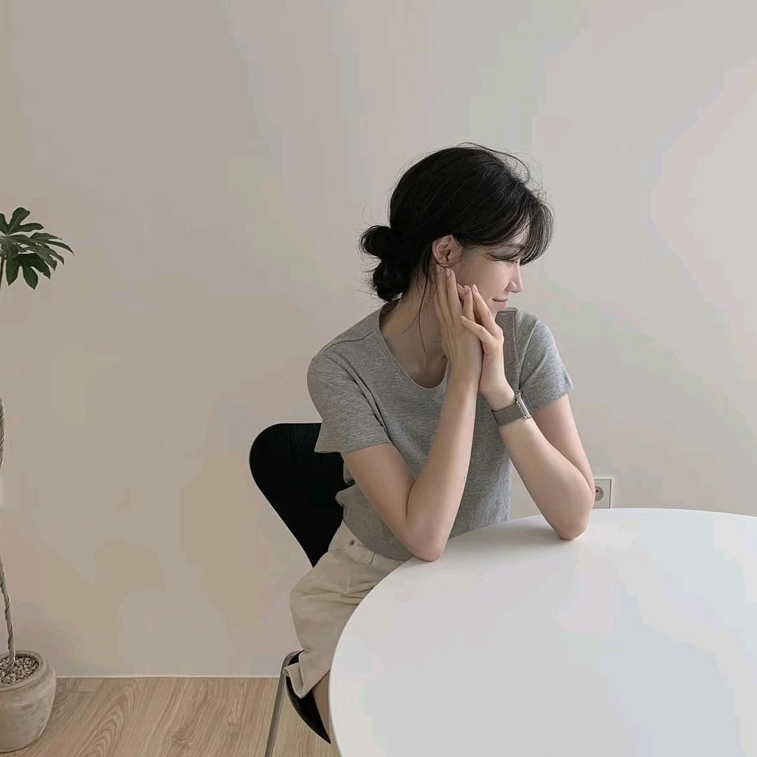 悦雯女装工作室