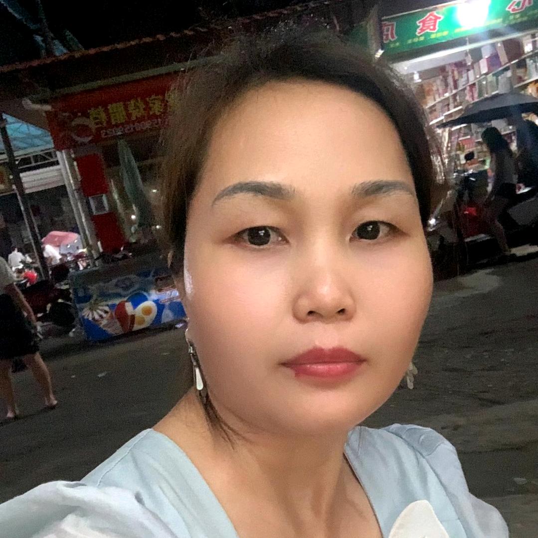 丽丽首播直播间