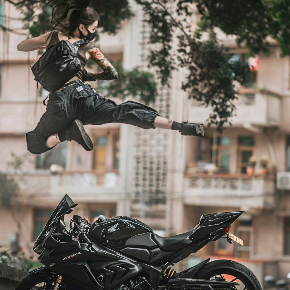 来自蒙古的阿牛哥