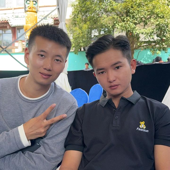 小喇叭📣（尊师虾米🦐922）