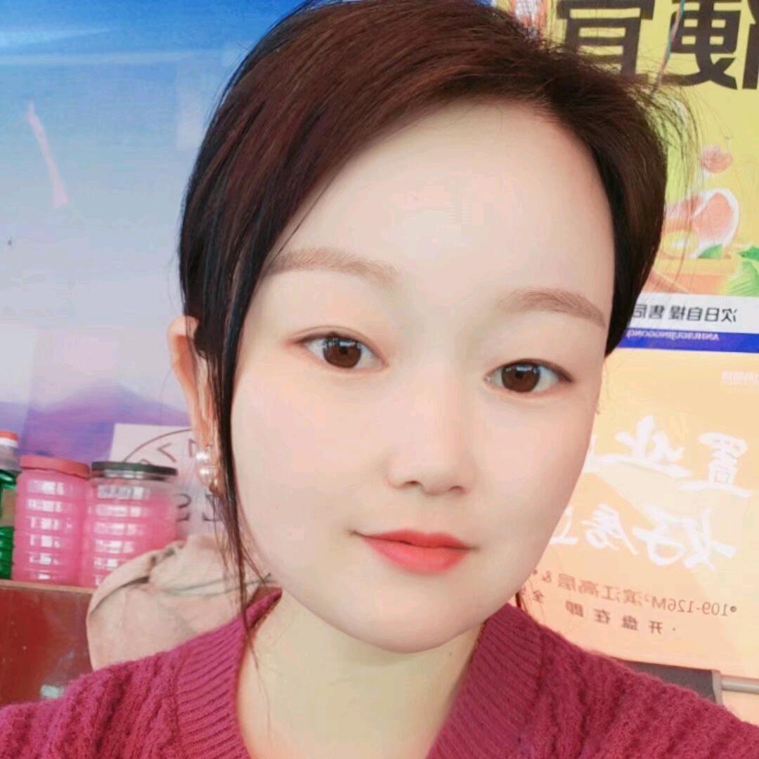 三流姜孝燕专业做虾苗种虾成品虾以及伊乐藻