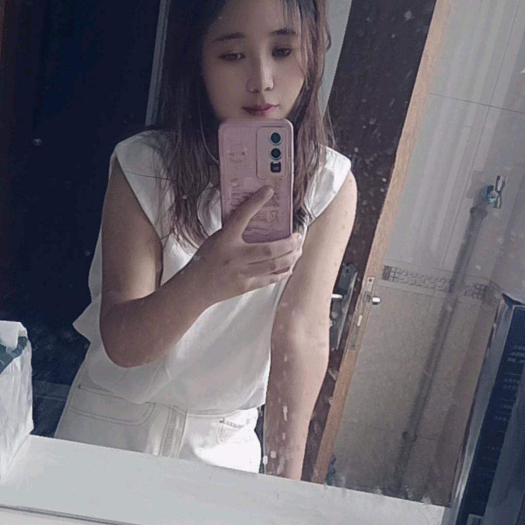 谎话说给耳朵听偏偏惹红了眼睛