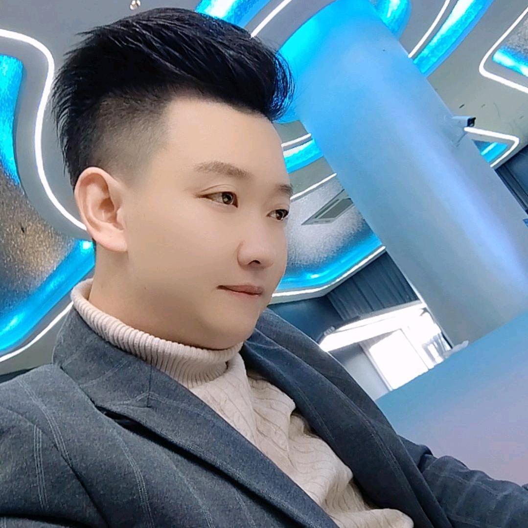 宝龙广场：6号台球俱乐部