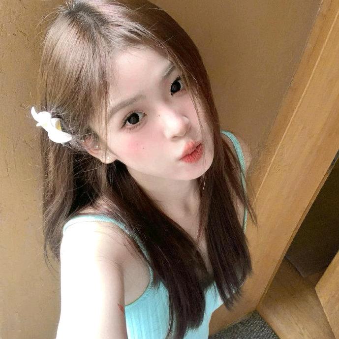 Yiyi