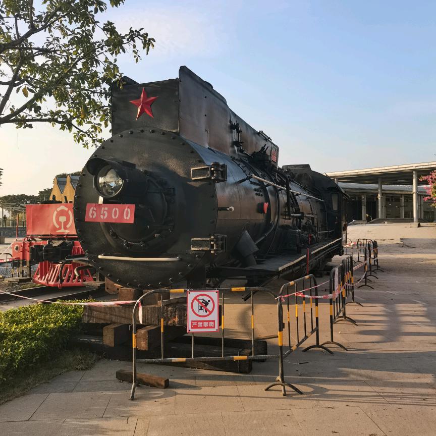 伙車尾养了台轩逸